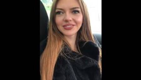 Otto Ferocity vezme NATALKAN k Pankracke veznici v Praze aby udelala Leovi Berankovi kozy show