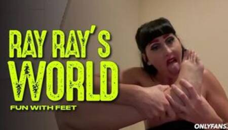RAY RAY XXX Takes off her shoes and starts licking her feet before giving a footjob