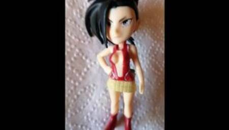 Cum Tribute in Horny Momo Yaoyorozu figure - Cumshot