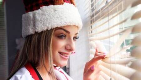 Slutty tattooed teen Roxy Ryder screwed in her favorite poses